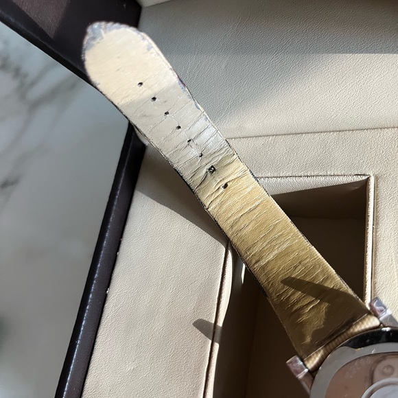 Burberry Women’s Watch - Picture 6 of 8